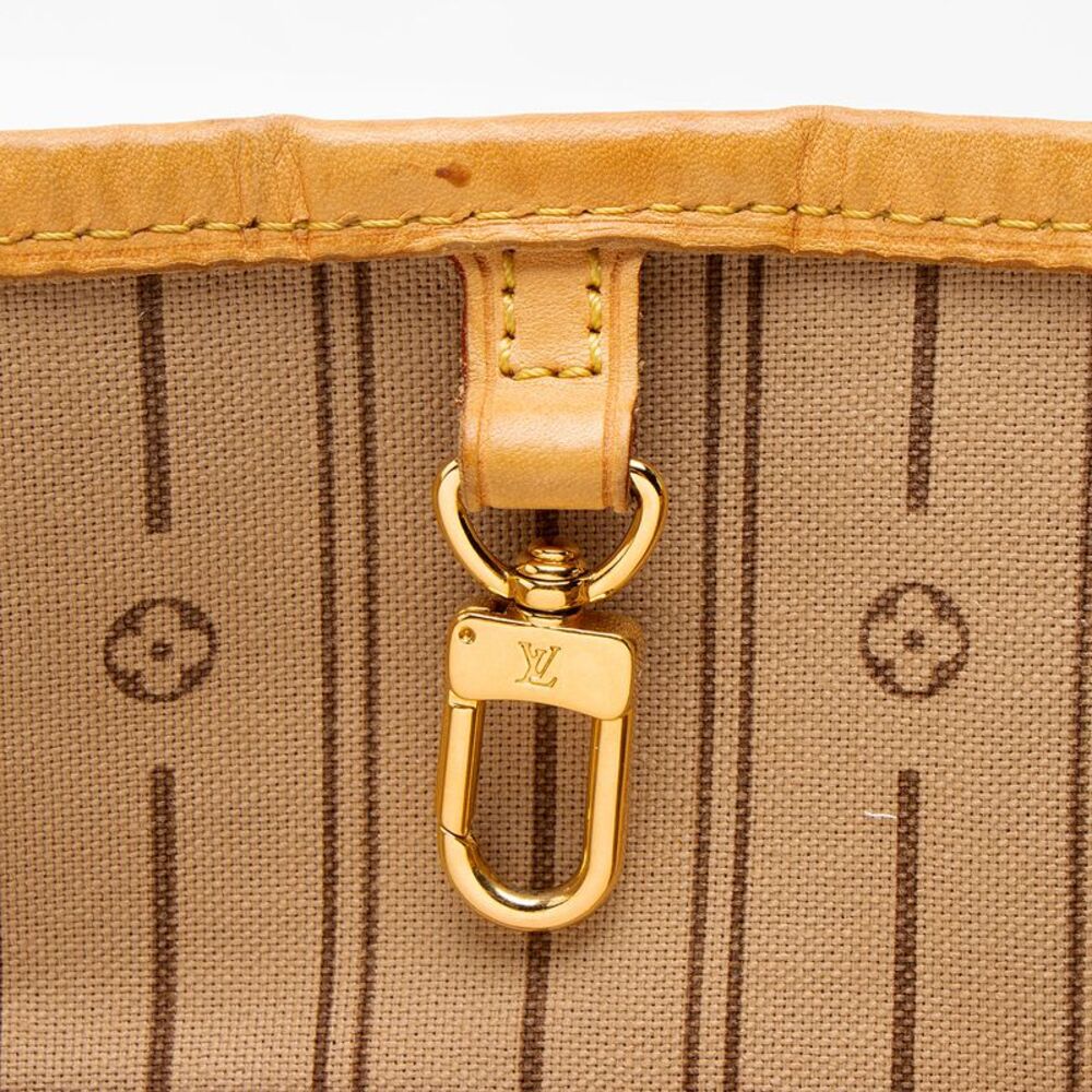 Louis Vuitton Monogram Canvas Delightful MM Shoulder Bag - Picture 10 of 16
